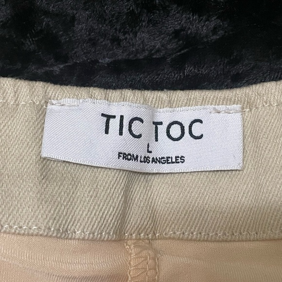 Beige/Tan Khaki Pleated Mini Skort - Picture 3 of 6